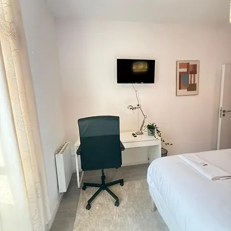 Spring Large Flat - 8p - 4 Bedrooms Apartment *