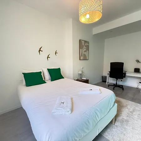 Spring Large Flat - 8p - 4 Bedrooms Apartment Metz