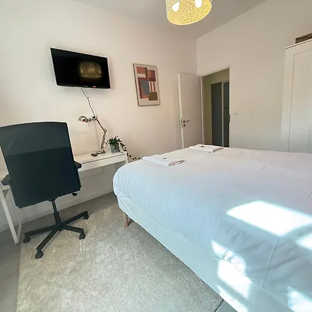 Spring Large Flat - 8p - 4 Bedrooms Apartment *