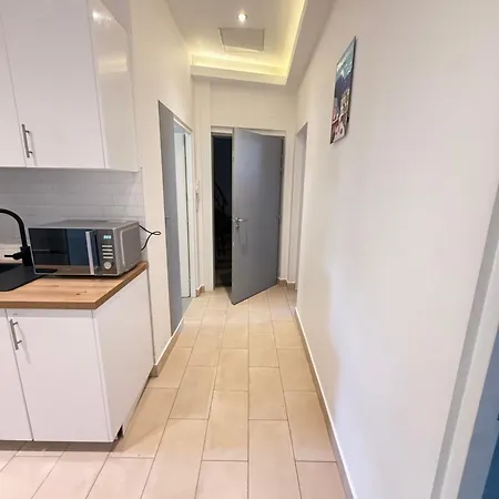 Spring Large Flat - 8p - 4 Bedrooms