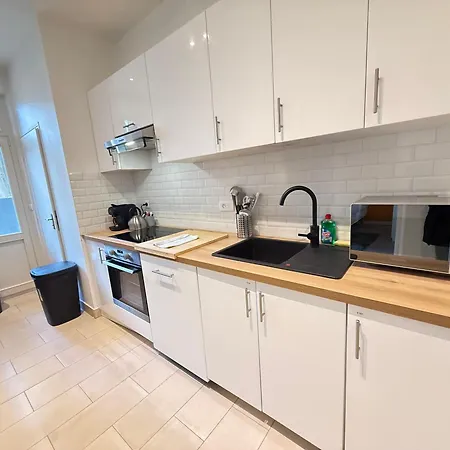 Spring Large Flat - 8p - 4 Bedrooms Apartment Metz