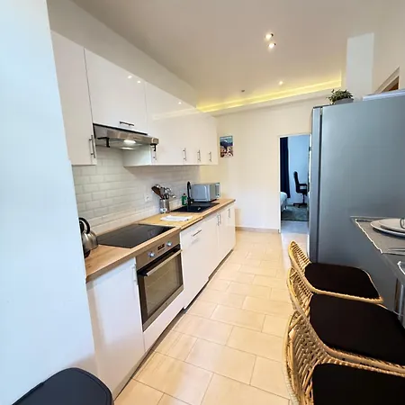 Apartment Spring Large Flat - 8p - 4 Bedrooms *