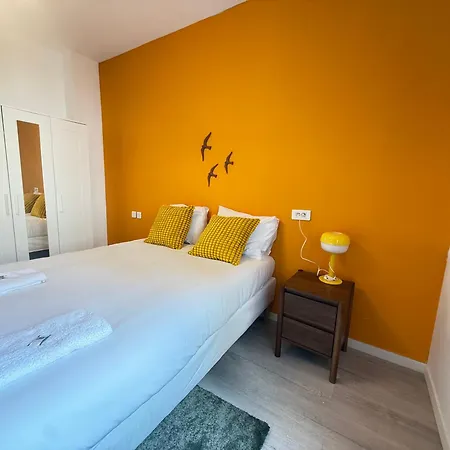 Spring Large Flat - 8p - 4 Bedrooms Apartment