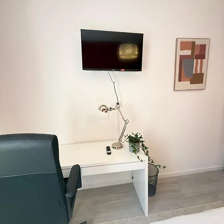 Spring Large Flat - 8p - 4 Bedrooms