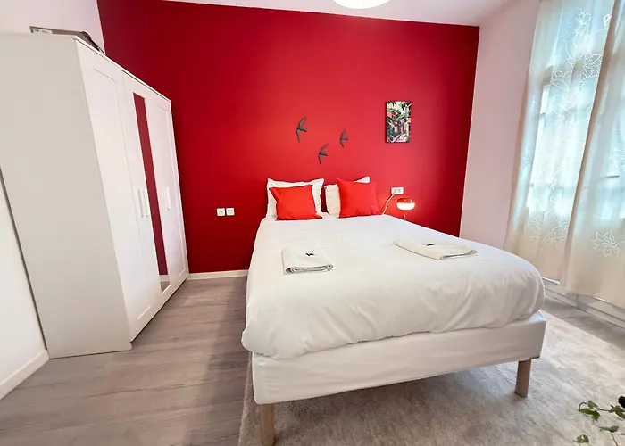 Spring Large Flat - 8p - 4 Bedrooms Apartment *