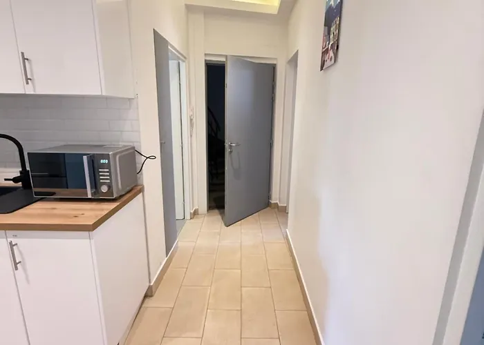 Spring Large Flat - 8p - 4 Bedrooms