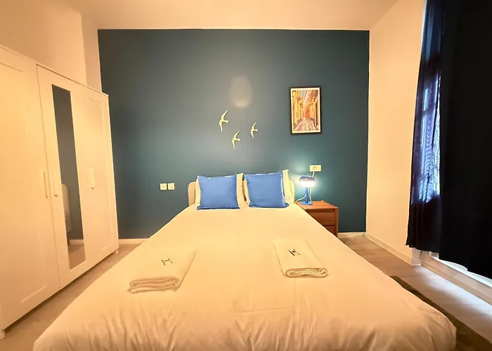 Spring Large Flat - 8p - 4 Bedrooms