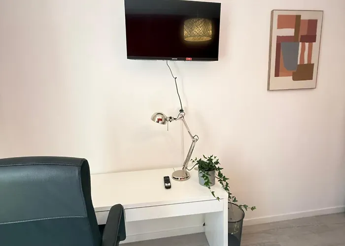 Spring Large Flat - 8p - 4 Bedrooms